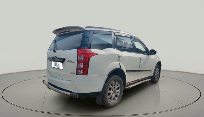 2016 Mahindra XUV500 W10, Diesel, Manual, 1,36,410 km, exterior