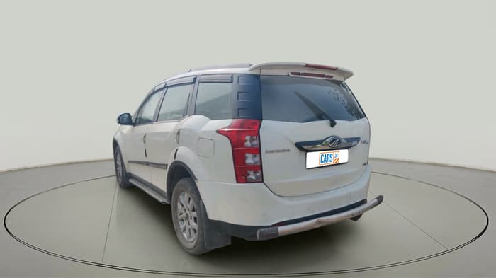2016 Mahindra XUV500 W10, Diesel, Manual, 1,36,410 km, exterior