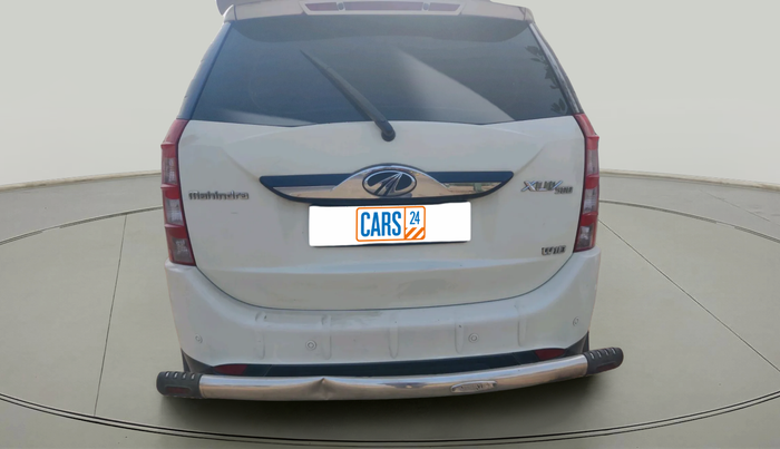 2016 Mahindra XUV500 W10, Diesel, Manual, 1,36,410 km, exterior