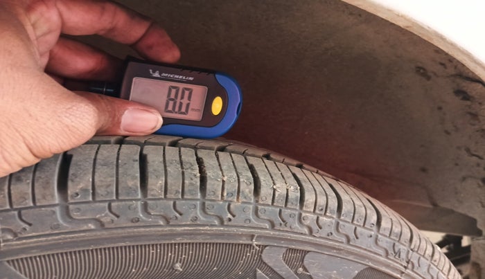 2010 Maruti Wagon R 1.0 LXI, Petrol, Manual, 1,33,329 km, tyre