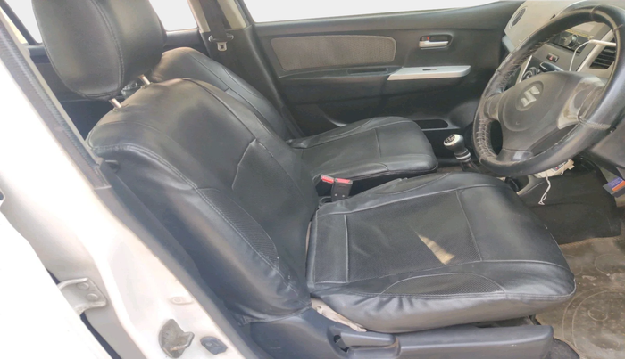 2016 Maruti Wagon R 1.0 LXI, CNG, Manual, 78,510 km, interior