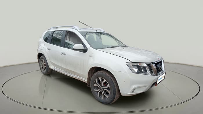 2013 Nissan Terrano XV D THP 110 PS, Diesel, Manual, 2,27,413 km, exterior