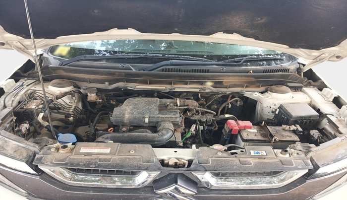 2023 Maruti BREZZA LXI SMART HYBRID, Petrol, Manual, 45,724 km, exterior