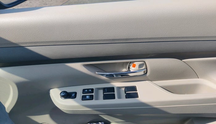 2025 Maruti Ertiga VXI AT SHVS, Petrol, Automatic, 5,282 km, interior