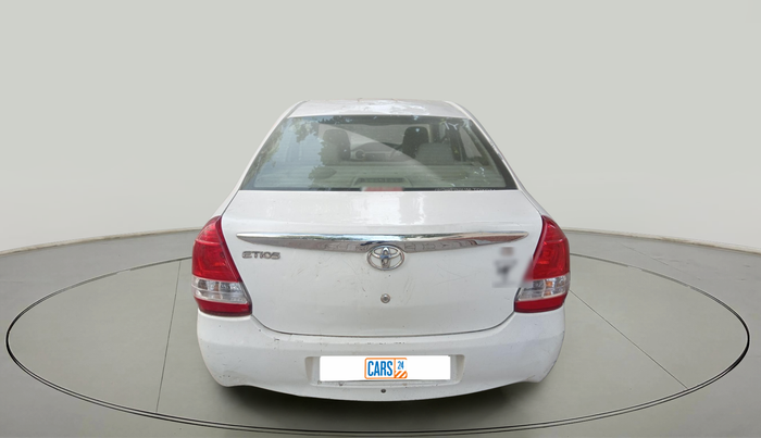 2015 Toyota Etios G, Petrol, Manual, 1,84,012 km, exterior