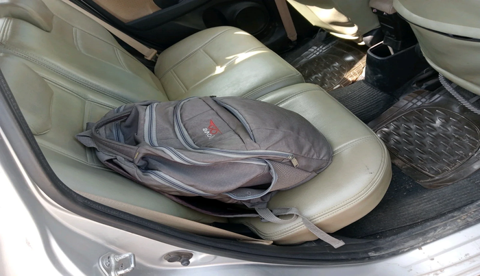 2011 Honda Jazz 1.2 L I-VTEC SELECT, Petrol, Manual, 99,939 km, interior