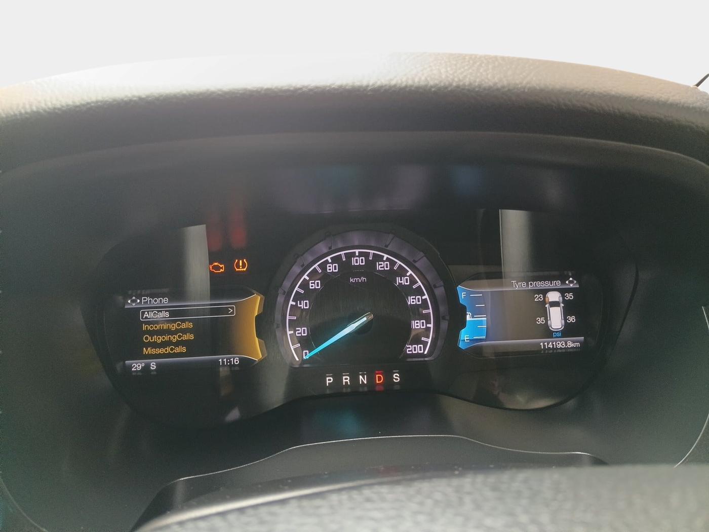 2020 Ford Endeavour TITANIUM 2.0 4X4 AT, Diesel, Automatic, 1,14,193 km, interior