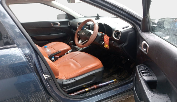 2021 Hyundai VENUE S 1.2, Petrol, Manual, 51,687 km, interior