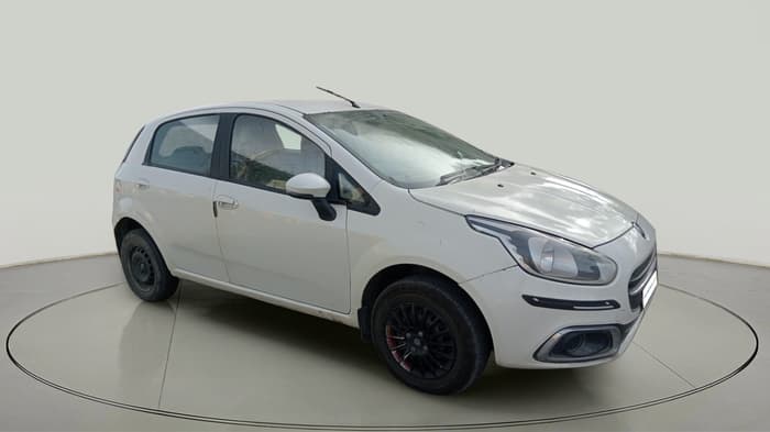 2017 Fiat Punto EVO ACTIVE 1.3 MULTIJET, Diesel, Manual, 1,01,443 km, exterior