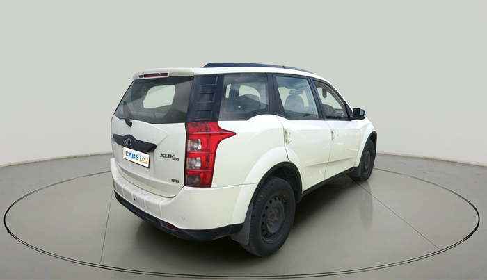 2017 Mahindra XUV500 W6, Diesel, Manual, 57,416 km, exterior