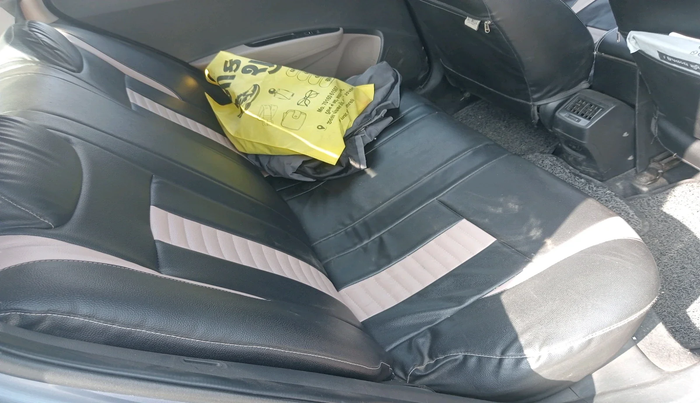 2014 Hyundai Grand i10 SPORTZ 1.1 CRDI, Diesel, Manual, 1,38,646 km, interior