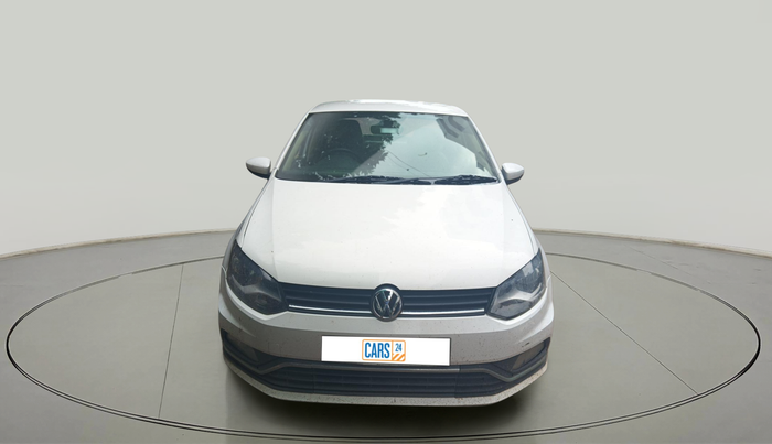2016 Volkswagen Ameo HIGHLINE1.2L, Petrol, Manual, 1,67,525 km, exterior