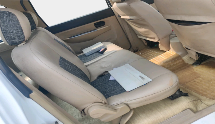 2016 Chevrolet Enjoy 1.3 LS 8 STR, Diesel, Manual, 1,87,192 km, interior