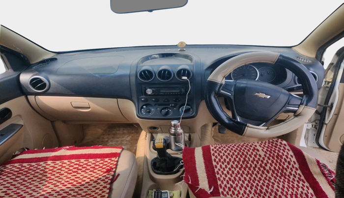 2016 Chevrolet Enjoy 1.3 LS 8 STR, Diesel, Manual, 1,87,192 km, interior