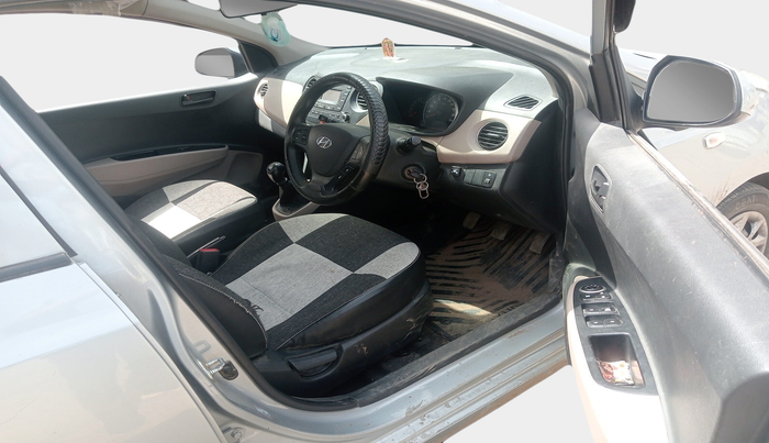 2019 Hyundai Grand i10 MAGNA 1.2 KAPPA VTVT, Petrol, Manual, 73,721 km, interior