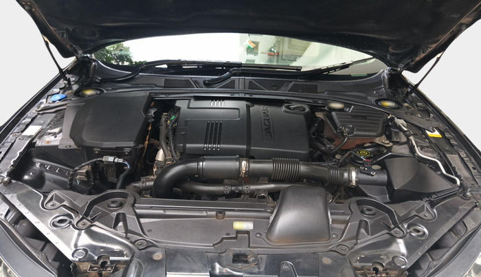 2013 Jaguar XF 2.2 DIESEL LUXURY, Diesel, Automatic, 80,318 km, exterior
