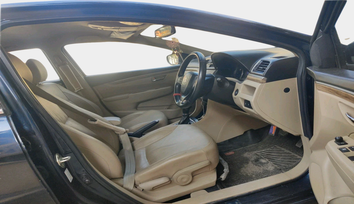 2023 Maruti Ciaz ALPHA  AT 1.5 SHVS PETROL, Petrol, Automatic, 26,973 km, interior