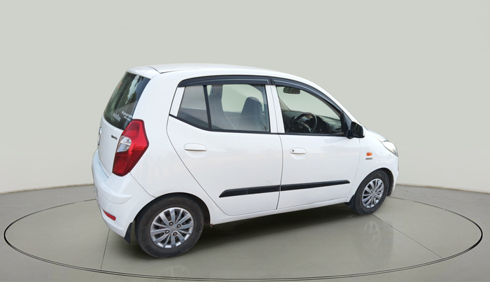 2015 Hyundai i10 SPORTZ 1.1, Petrol, Manual, 99,976 km, exterior