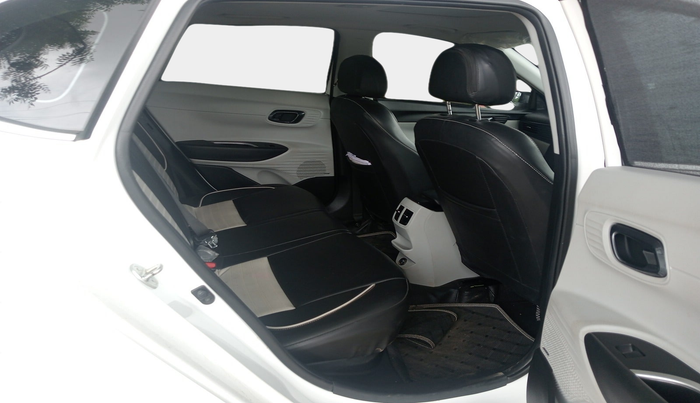 2023 Hyundai NEW I20 ASTA (O) 1.2 MT, Petrol, Manual, 12,135 km, interior