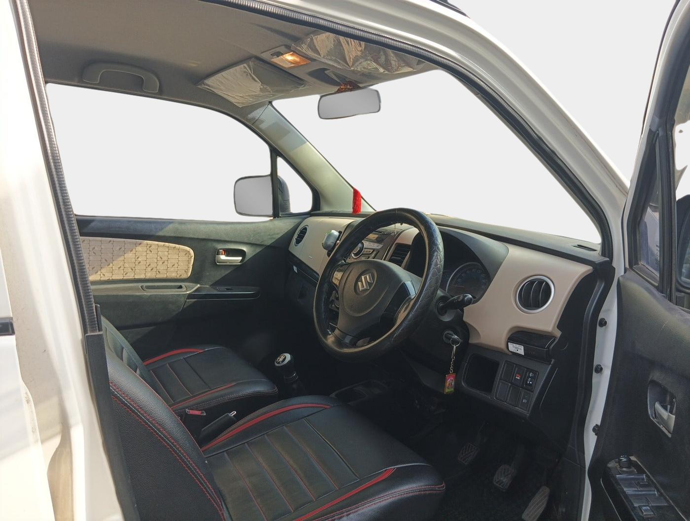 2017 Maruti Wagon R 1.0 VXI, Petrol, Manual, 66,642 km, interior