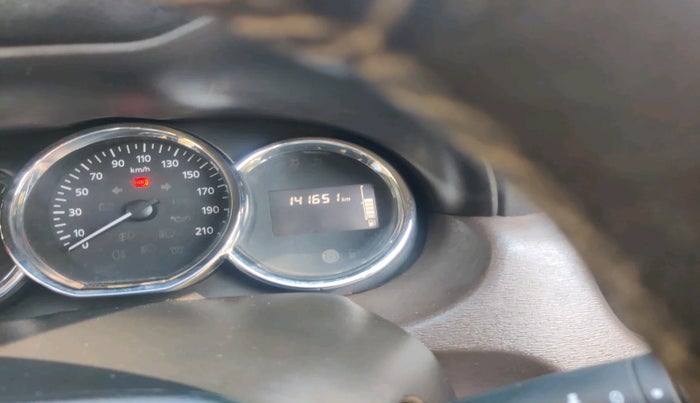 2017 Nissan Terrano XV PREMIUM D, Diesel, Manual, 1,41,651 km, interior