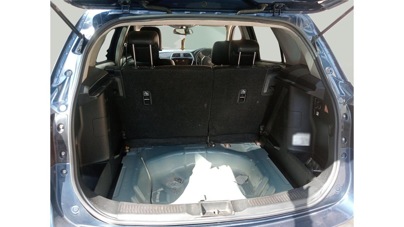 2020 Maruti S Cross ALPHA AT1.5, Petrol, Automatic, 1,10,576 km, exterior