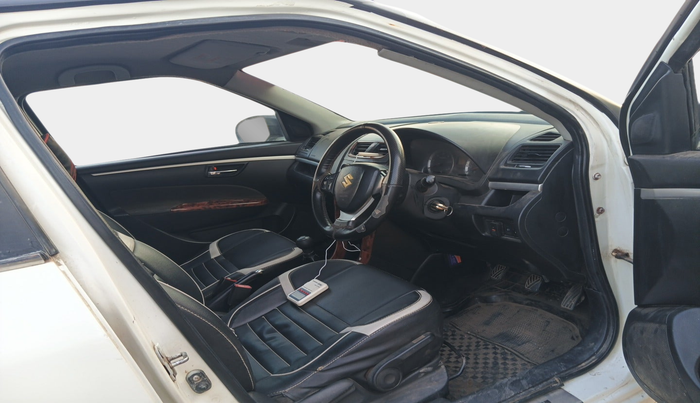 2013 Maruti Swift ZDI, Diesel, Manual, 1,28,977 km, interior