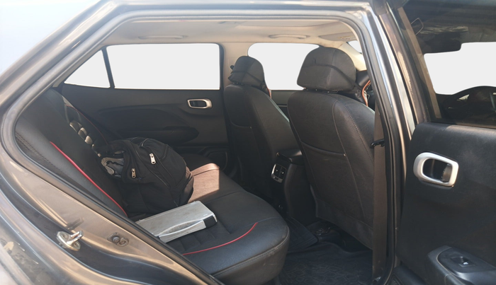 2020 Hyundai VENUE SX 1.0 TURBO IMT, Petrol, Manual, 8,17,888 km, interior