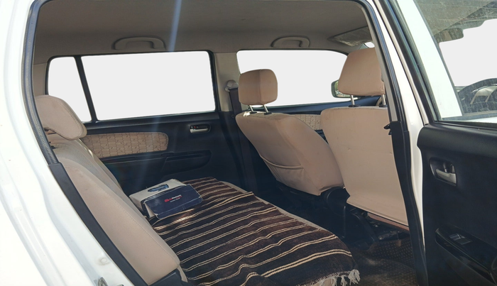 2017 Maruti Wagon R 1.0 VXI AMT, Petrol, Automatic, 1,14,100 km, interior