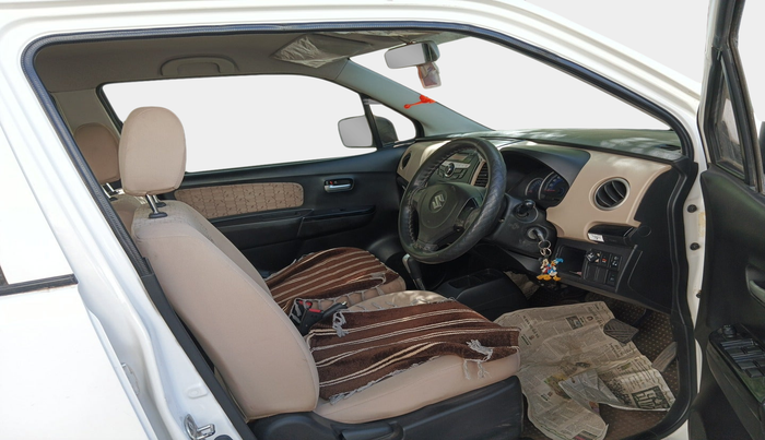 2017 Maruti Wagon R 1.0 VXI AMT, Petrol, Automatic, 1,14,100 km, interior