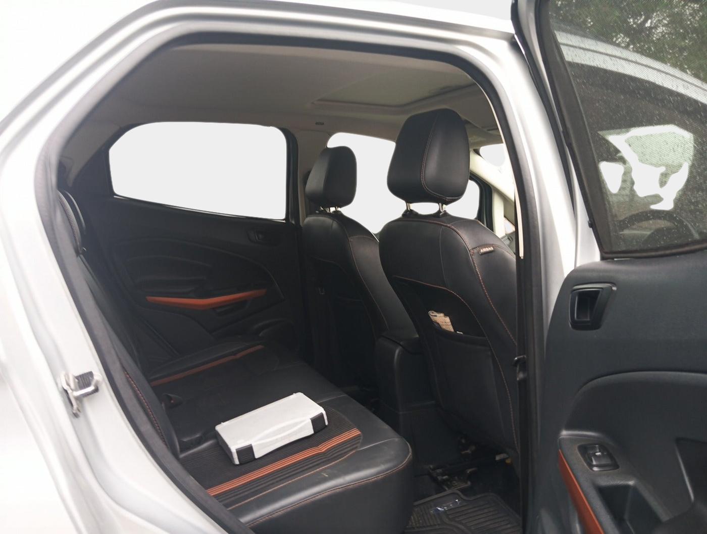 2021 Ford Ecosport TITANIUM 1.5L SPORTS(SUNROOF) DIESEL, Diesel, Manual, 1,09,441 km, interior