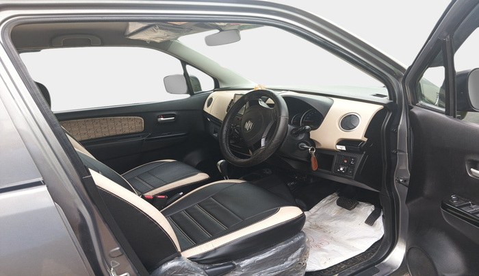 2018 Maruti New Wagon-R VXI 1.2 AMT, Petrol, Automatic, 6,638 km, interior
