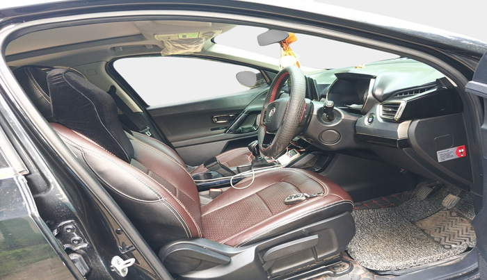 2023 Tata Harrier XT PLUS 2.0L KRYOTEC DARK EDITON, Diesel, Manual, 55,618 km, interior