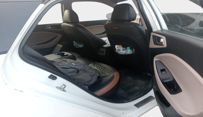 2018 Hyundai Elite i20 ASTA 1.2 (O), Petrol, Manual, 1,13,629 km, interior