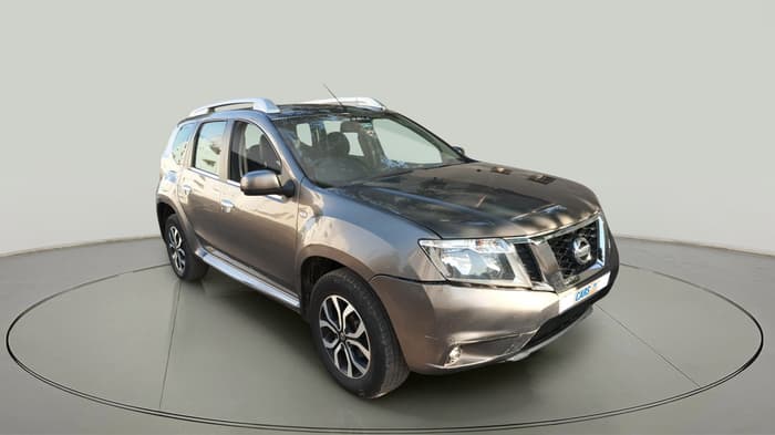 2014 Nissan Terrano XV D THP PREMIUM 110 PS, Diesel, Manual, 1,15,869 km, exterior