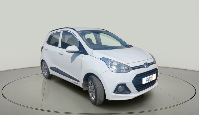 2016 Hyundai Grand i10 SPORTZ 1.2 KAPPA VTVT, CNG, Manual, 1,19,323 km, exterior