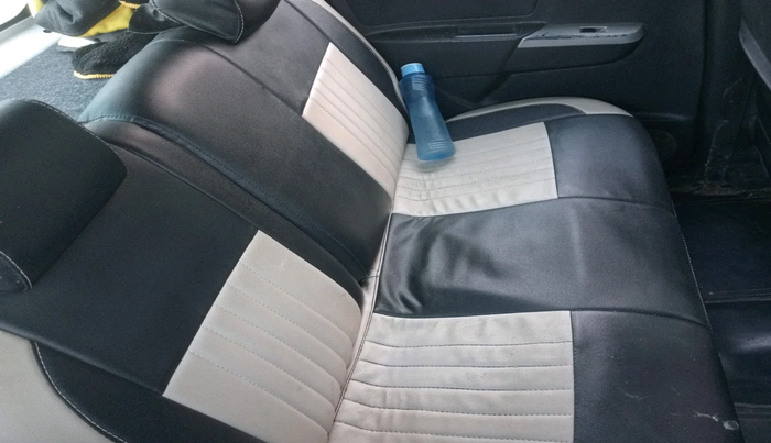 2012 Maruti Wagon R 1.0 VXI, Petrol, Manual, 99,361 km, interior