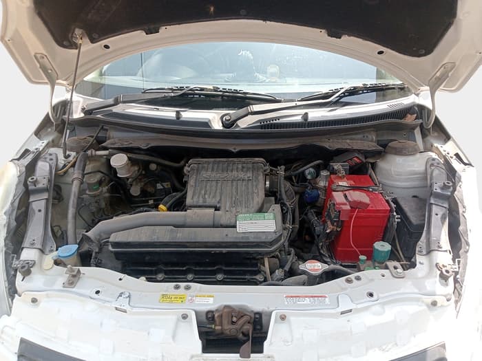 2015 Maruti Swift VXI, Petrol, Manual, 57,280 km, exterior