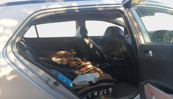 2014 Hyundai Grand i10 ASTA 1.1 CRDI, Diesel, Manual, 1,35,310 km, interior