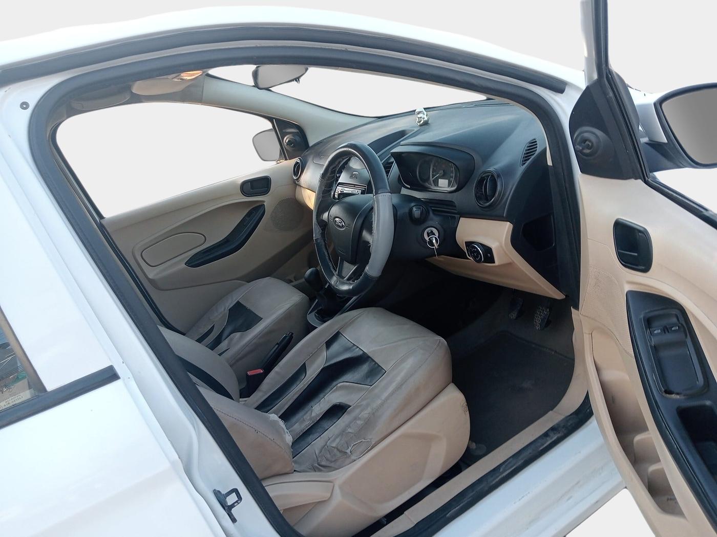2017 Ford Figo Aspire AMBIENTE 1.5 DIESEL, Diesel, Manual, 1,14,616 km, interior