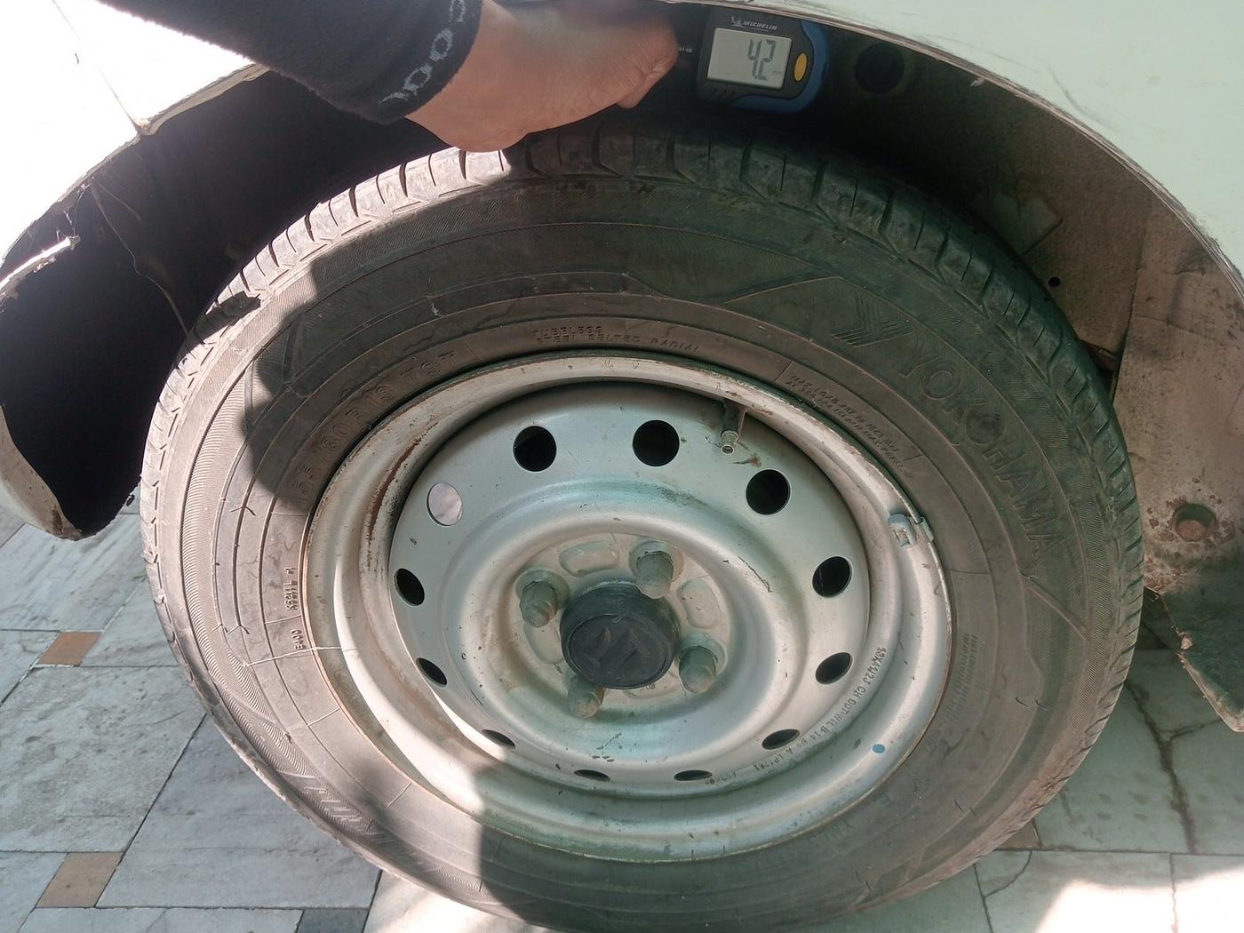 2014 Maruti Celerio LXI, Petrol, Manual, 95,851 km, tyre