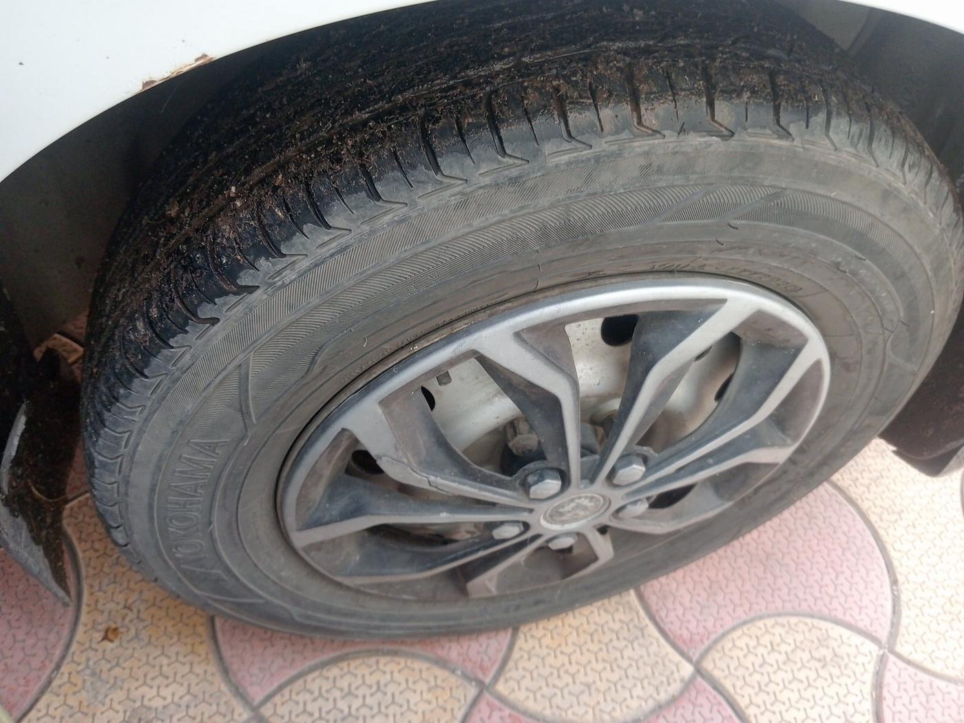 2014 Maruti Celerio LXI, Petrol, Manual, 95,851 km, tyre