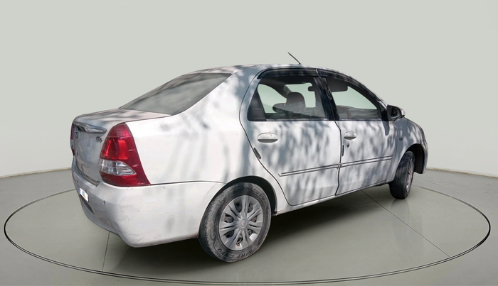 2013 Toyota Etios GD, Diesel, Manual, 1,74,014 km, exterior