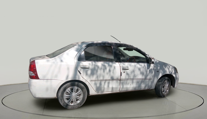 2013 Toyota Etios GD, Diesel, Manual, 1,74,014 km, exterior