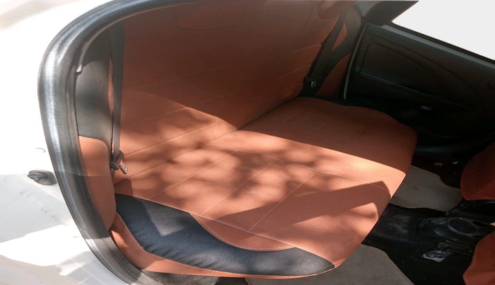 2013 Toyota Etios GD, Diesel, Manual, 1,74,014 km, interior