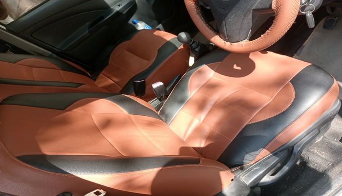 2013 Toyota Etios GD, Diesel, Manual, 1,74,014 km, interior