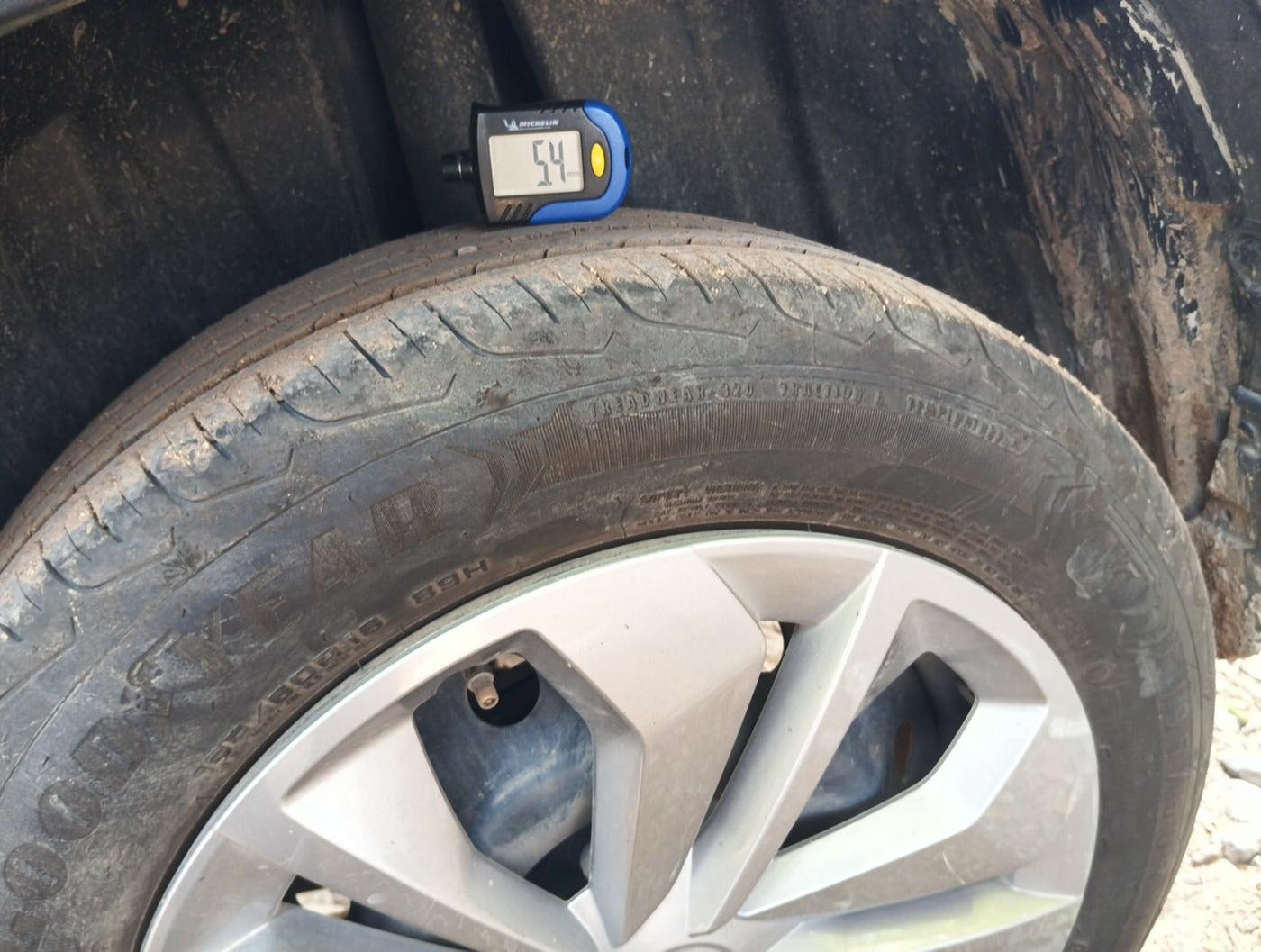2024 Toyota Urban Cruiser Taisor E 1.2 CNG MT, Petrol, Manual, 14,029 km, tyre