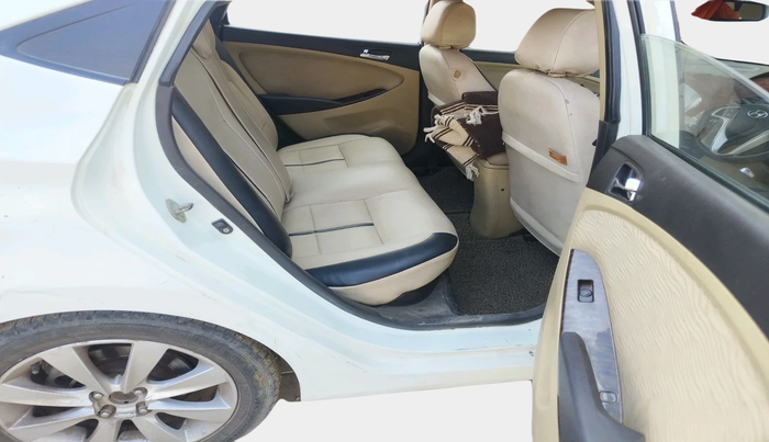 2012 Hyundai Verna FLUIDIC 1.6 VTVT SX, CNG, Manual, 89,305 km, interior