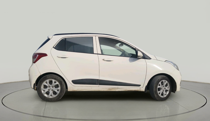 2016 Hyundai Grand i10 SPORTZ 1.1 CRDI, Diesel, Manual, 1,39,685 km, exterior