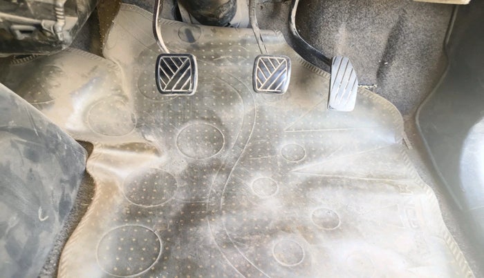 2012 Maruti Wagon R 1.0 VXI, CNG, Manual, 1,63,682 km, interior